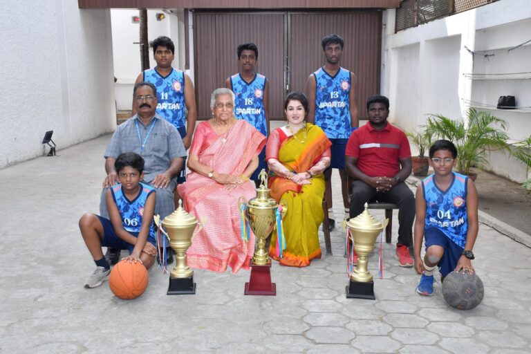 U-17 Boys - BasketBall Runners Up ( Zonal )